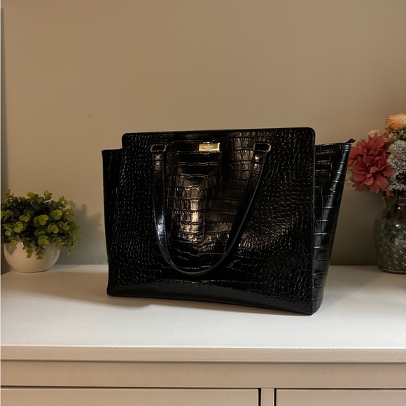 Kate Spade Elissa Bristol Large Black Croc Tote Bag - Like New with No Flaws! ♠️ - Picture 3 of 12